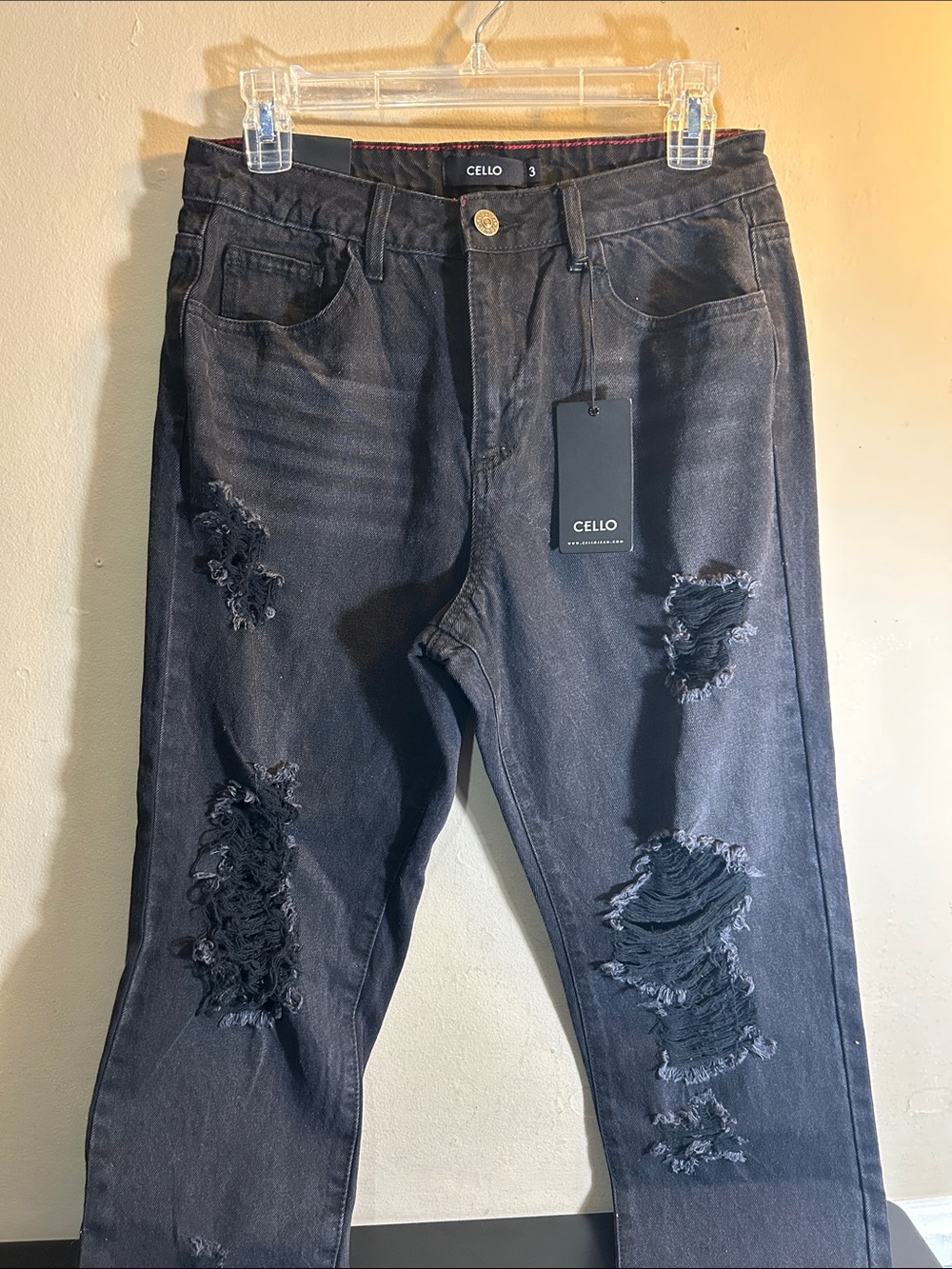 Cello Jeans Straight Leg Distressed Ripped Women’s Size 3 Juniors Black 7357